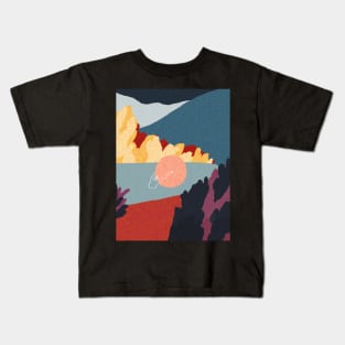 Sunny land Kids T-Shirt